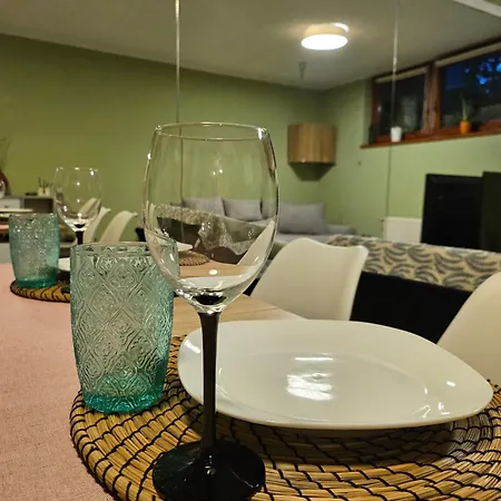 Radoslove Apartman *